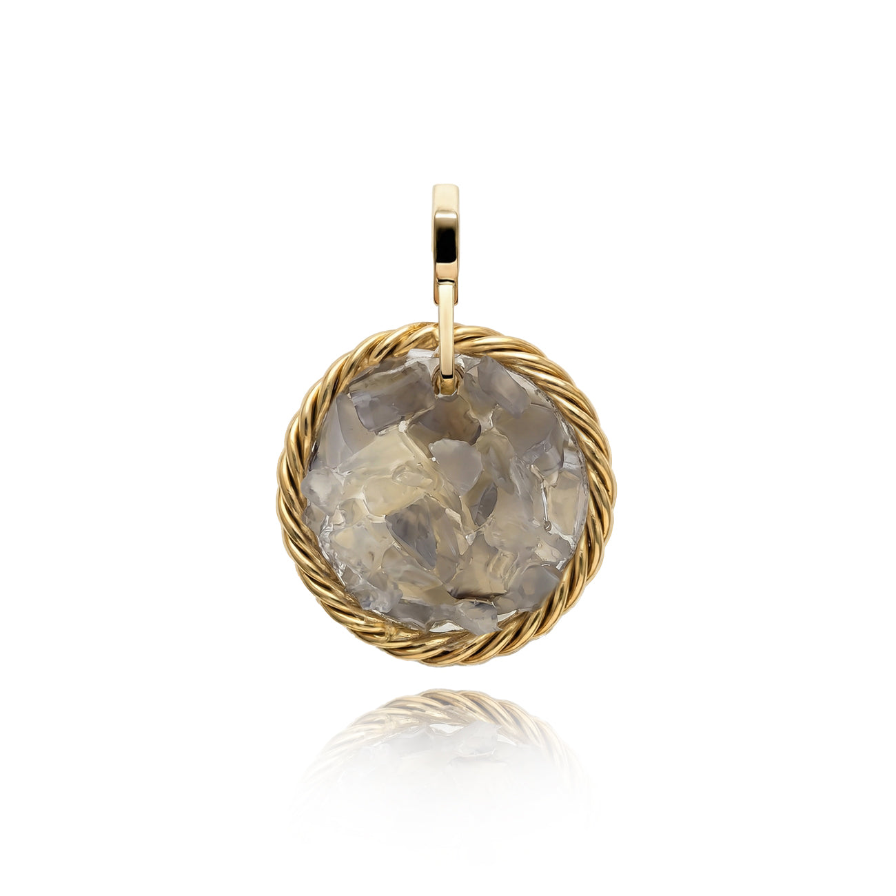 Tensor Amulet with Onyx – Gold-Plated Brass