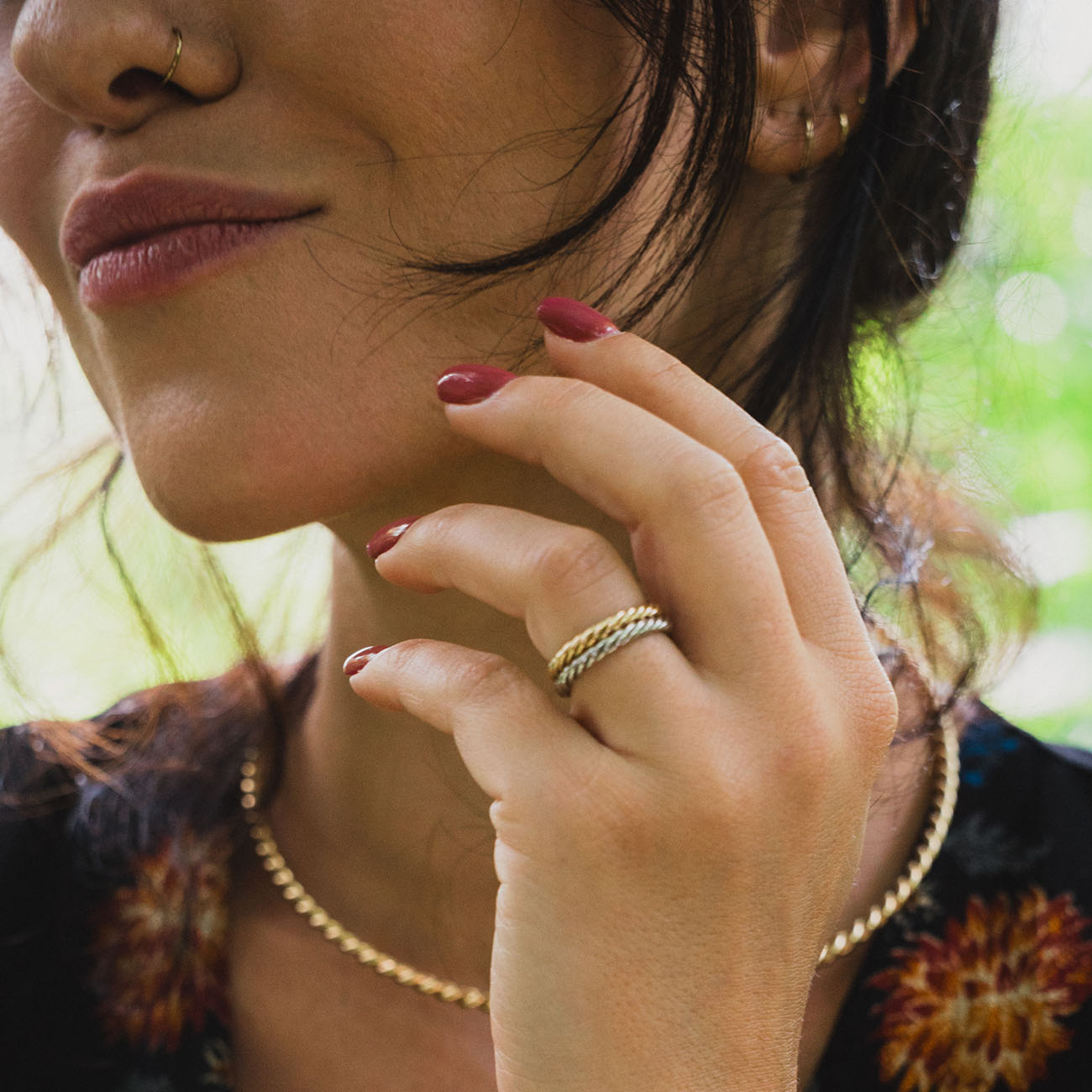 Anillo tensor de plata bañada en oro - Amuleto protector